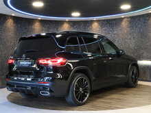 Mercedes-Benz GLB GLB200 AMG Line Night Edition - U13601