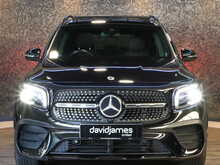 Mercedes-Benz GLB GLB200 AMG Line Night Edition - U13601