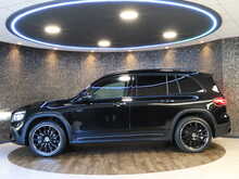 Mercedes-Benz GLB GLB200 AMG Line Night Edition - U13601