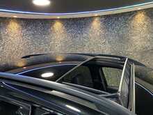Mercedes-Benz GLB GLB200 AMG Line Night Edition - U13601