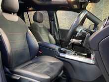 Mercedes-Benz GLB GLB200 AMG Line Night Edition - U13601