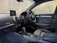 Audi S3 TFSI Black Edition - U13603