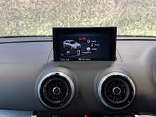 Audi S3 TFSI Black Edition - U13603