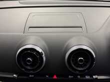 Audi S3 TFSI Black Edition - U13609