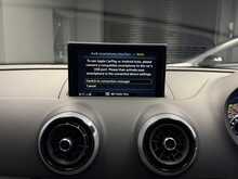 Audi S3 TFSI Black Edition - U13609