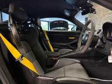 Porsche 718 Cayman GT4 - U13614