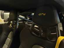 Porsche 718 Cayman GT4 - U13614