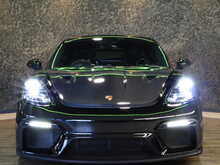 Porsche 718 Cayman GT4 - U13614