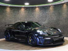 Porsche 718 Cayman GT4 - U13614