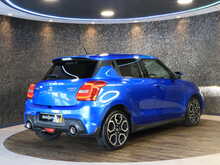 Suzuki Swift Boosterjet MHEV Sport - U13616