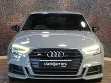 Audi S3 TFSI Black Edition - U13628