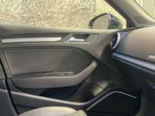 Audi S3 TFSI Black Edition - U13628