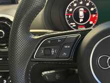Audi S3 TFSI Black Edition - U13628