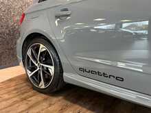 Audi S3 TFSI Black Edition - U13628