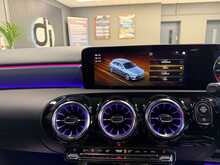 Mercedes-Benz A Class A180 AMG Line Night Edition - U13629