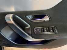 Mercedes-Benz A Class A180 AMG Line Night Edition - U13629