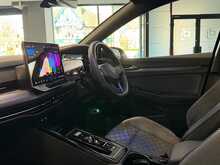 Volkswagen Golf TSI R Black Edition - U13632