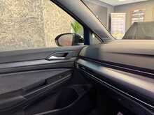 Volkswagen Golf TSI R Black Edition - U13632