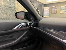 BMW M4 BiTurbo Competition - U13641