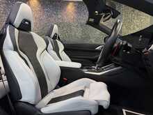 BMW M4 BiTurbo Competition - U13641