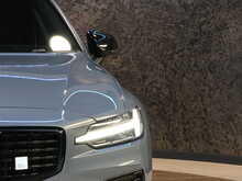 Volvo V60 h T8 Polestar Engineered - U13653
