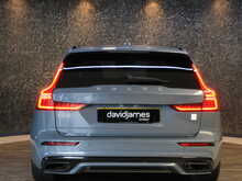 Volvo V60 h T8 Polestar Engineered - U13653