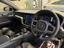 Volvo V60 h T8 Polestar Engineered - U13653