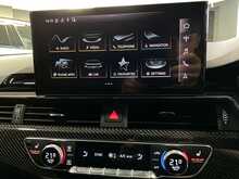 Audi RS4 Avant TFSI V6 Carbon Black - U13662