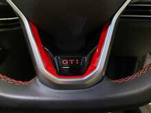Volkswagen Golf TSI GTI - U13663