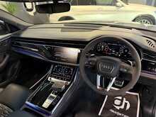 Audi RSQ8 TFSI V8 Vorsprung - U13665