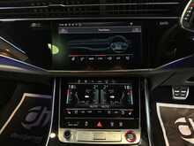 Audi RSQ8 TFSI V8 Vorsprung - U13665
