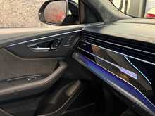 Audi RSQ8 TFSI V8 Vorsprung - U13665
