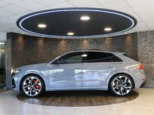 Audi RSQ8 TFSI V8 Vorsprung - U13665