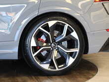 Audi RSQ8 TFSI V8 Vorsprung - U13665