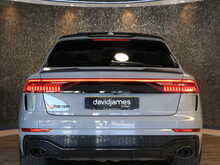 Audi RSQ8 TFSI V8 Vorsprung - U13665