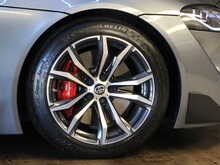 Toyota Supra T GR Pro - U13685