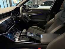 Audi A6 Avant TFSI Black Edition - U13693