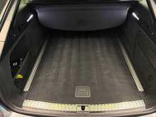 Audi A6 Avant TFSI Black Edition - U13693