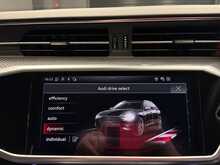 Audi A6 Avant TFSI Black Edition - U13693