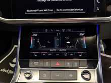 Audi A6 Avant TFSI Black Edition - U13693