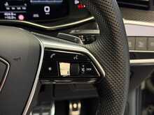 Audi A6 Avant TFSI Black Edition - U13693