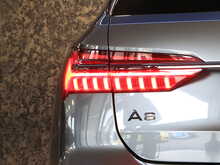 Audi A6 Avant TFSI Black Edition - U13693
