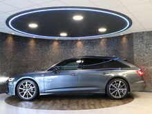 Audi A6 Avant TFSI Black Edition - U13693