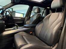 BMW X5 M50d - U13694