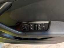 Audi A1 TFSI S line Contrast Edition - U13696
