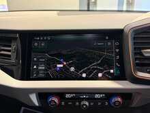 Audi A1 TFSI S line Contrast Edition - U13696