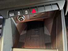 Audi A1 TFSI S line Contrast Edition - U13696