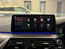 BMW 5 Series 520d MHT M Sport - U13704