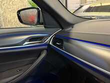 BMW 5 Series 520d MHT M Sport - U13704