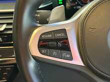 BMW 5 Series 520d MHT M Sport - U13704
